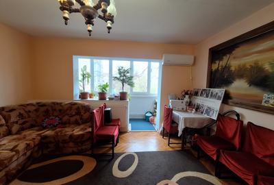 Confort si locatie excelenta -3 camere-etaj 2-zona Lipovei-gata de mutat - 17
