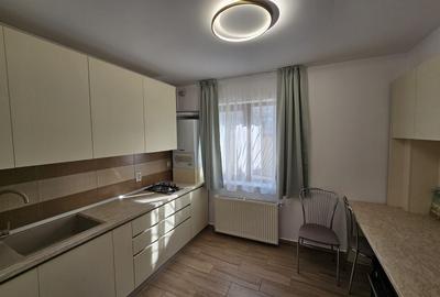 Apartament 3 camere de inchiriat Faleza Nord - 10