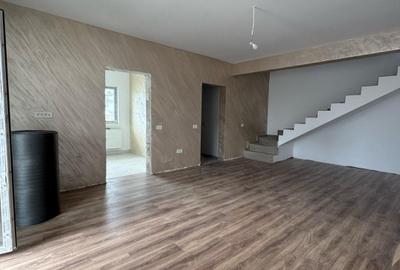 Vanzare Casa tip Cub/Bragadiru Cartierul Independentei id nr 10 - 14