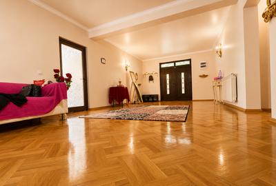 Casa eleganta P+1 cu finisaje premium si spatii generoase | Cazasu - 2
