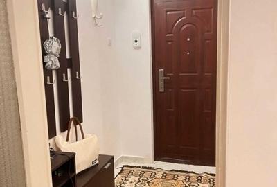 2 camere - Pacurari- Carrefur Express-  41 mp - liber- 79000 euro - 4