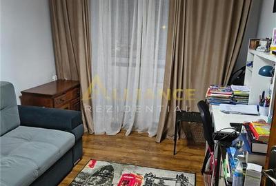 Apartament cu 3 camere decomandat, mobilat în Apărătorii Patriei