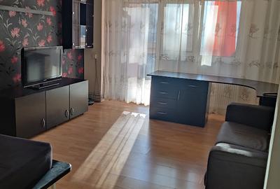 Garsonieră decomandată, mobilată în Nerva Traian