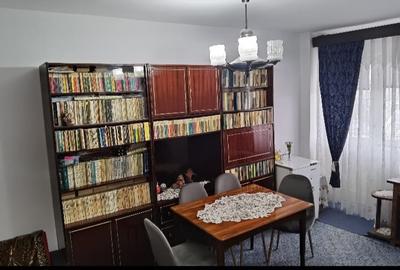 Apartament cu 3 camere, mobilat în Ultracentral