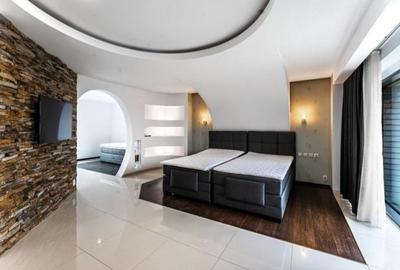 CLINICA COLENTINA i De vanzare 7 camere cu lift 13 pers - 43