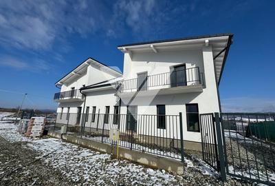 Duplex elegant 4 camere 142 mp utili ansamblu privat Mohu - Sibiu - 1