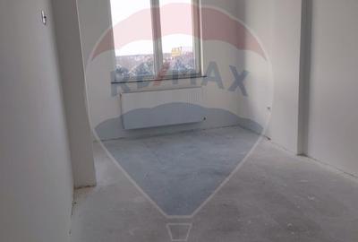 Apartament cu 3 camere în zona Burdujeni, plus loc de parcare - 1