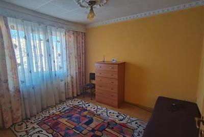 Apartament 3  camere zona Vest Piata Aurora - 4