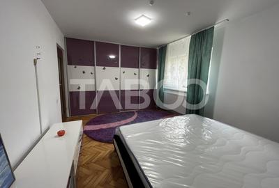 Apartament cu 2 camere decomandate si balcon de inchiriat in Strand - 2