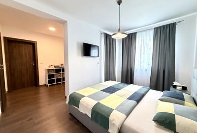 Duplex despartit prin garaj, 5 camere, 137 mp utili - Dumbravita - 9