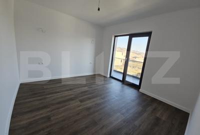 Vila de lux cu 4 camere in Tomesti - 15