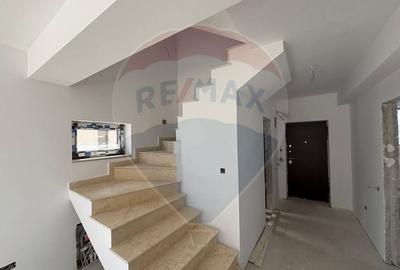 Casa de vanzare cu 5 camere și curte – Bragadiru - 4