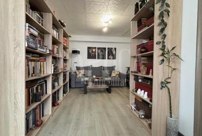 Casă cu 8 camere în Florești