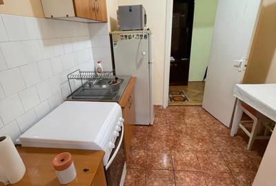 Pe frumosa strada Dumitru Kiriac, la etajul 3 - 11