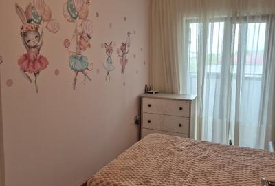 Inchiriez apartament 3 camere - 10