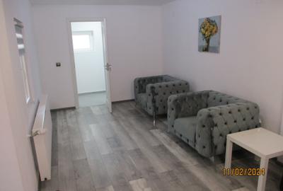 Comision 0 - Casa renovata cu 2 corpuri si gradina in Caransebes - 4