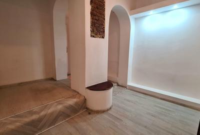 SPATIU COMERCIAL 20 MP -CENTRU ISTORIC -BIROU - 2