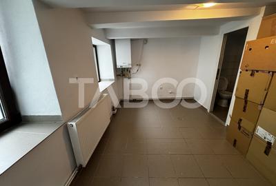 Spatiu comercial 4 camere 84 mpu doua intrari la strada Orasul de Jos - 4