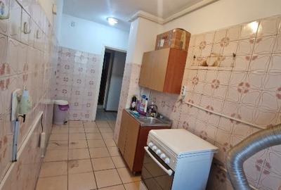 Apartament 3 camere Drumul Taberei 82 etaj 1/8 - Materna, an 1979 - 16