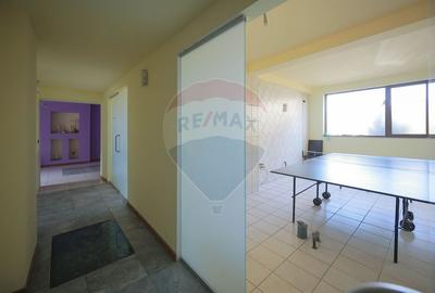 Hotel / Pensiune cu 24 camere de vânzare - Băile 1 Mai - 22