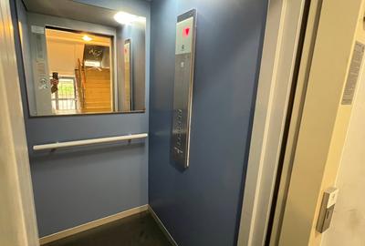 Metrou Apărătorii Patriei - 13