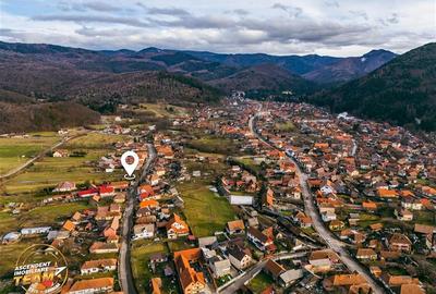 FILM! Teren 2.059 mp, intravilan, in zona de case, Voinesti,  Covasna - 1