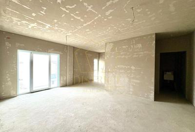 Apartament cu 4 camere decomandat în Braytim