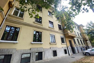 Apartament cu 3 dormitoare  ultracentral, Str. Republicii