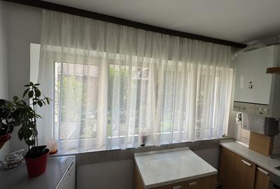 Apartament cu 3 camere decomandat, mobilat în Astra