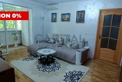 Apartament cu 4 camere semidecomandat, mobilat în Traian