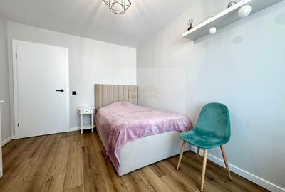 Vânzare  3 camere Grigorescu- -etaj 5/10-2 băi- parcare subter- terasa - 13