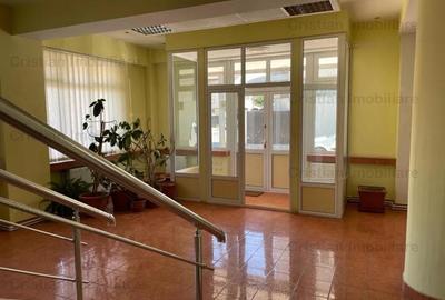 Cladire birouri P+2, 330 mp  zona Centrala cu vizibilitate si acces - 2