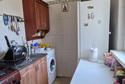 Ciresica /Tomis Nord - ap 3 cam, semidecomandat cf 3 , et 3/4 - 17