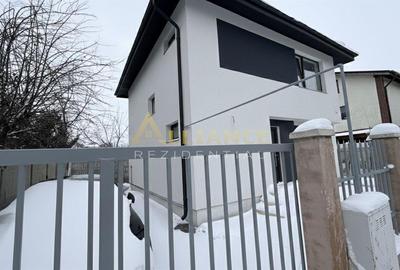 Casa Individuala - 3 camere - 2 bai - 215mp teren - 8