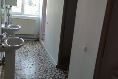 Spațiu  ultracentral zona 0, 155 mp, intrare din bulevard - 6