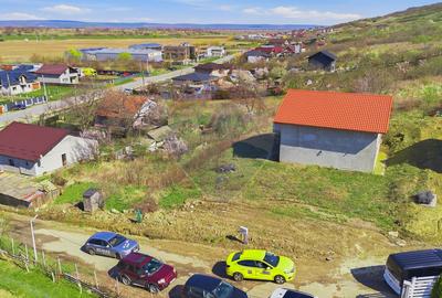 Casă la gri Intabulată de Vânzare, 5 Camere, 800mp Teren - Tomești - 7