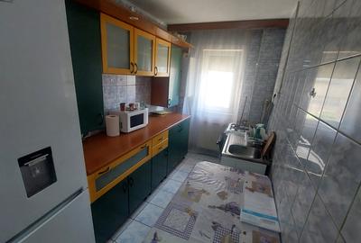 Apartament 3 camere semidecomandat, Craiovita zona Orizont - 5