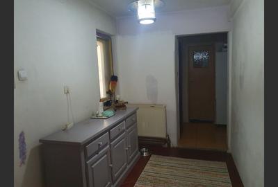 Apartament 3 camere decomandat – Zona Centrală, Târgu Jiu. COMISON 0% - 5