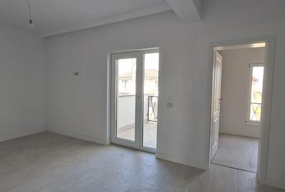 Duplex spatios cu garaj si pereti dublii - 16