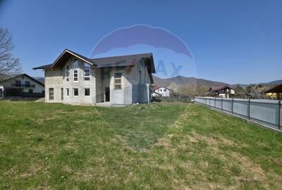 Teren intravilan + casă la roșu de vânzare – Vădurele, jud. Neamț - 3