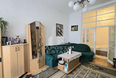 Casa de vanzare, 7 camere si 4 bai, centrala proprie, zona Odobescu - 2