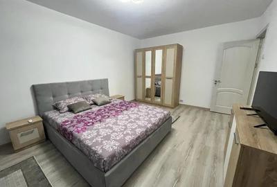 Apartament cu 3 camere decomandat, mobilat în Inel II