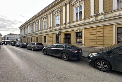 Spatiu comercial în Piața Unirii - 155 mp - 1