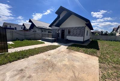 CASA INDIVIDUALA,TEREN 373 MP, INCALZIRE IN PARDOSEALA,COMIS 0% - 1