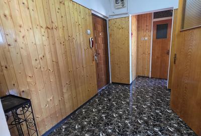 Apartament cu 2 camere decomandat în Crângași