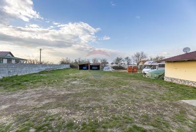 CASĂ CU 3 CAMERE + CASĂ LA ROȘU | TEREN 2056 MP | IRATOȘU - 15