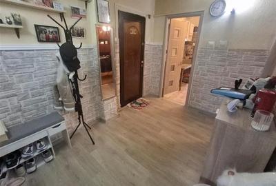 Apartament 3 camere decomandat 2 balcoane pivnita zona Valea Aurie - 15