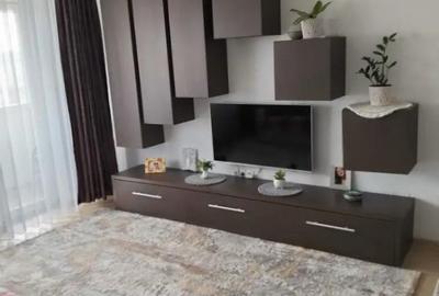 Apartament 2 camere semidecomandat in zona Mercur - 1