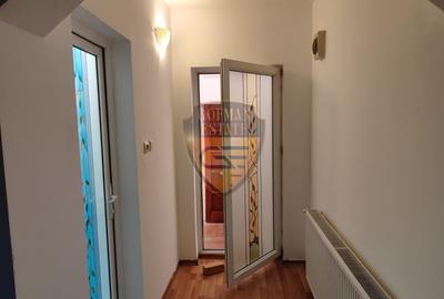 Casă 3 camere Valu Traian Mansardabilă 110mp, teren 300mp, Mobilat, Utilat, gaze - 29