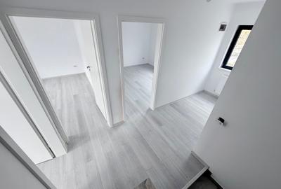 Casa la cheie P+1+M. 7 camere. Pozitie stradala - 14